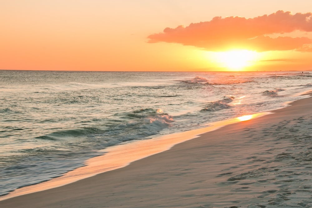 A Breathtaking Sunset Over A Beach In Destin Fl Louise Marie Boutique